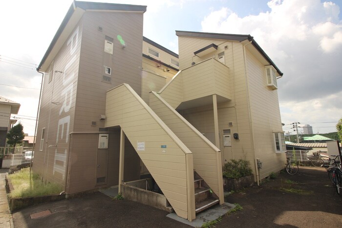 ピュアⅡの物件外観写真