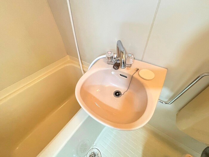 エミリービル卸町の物件内観写真