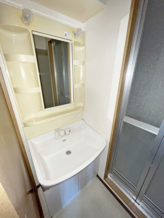 ロイヤルアニバーサリー楢町の物件内観写真