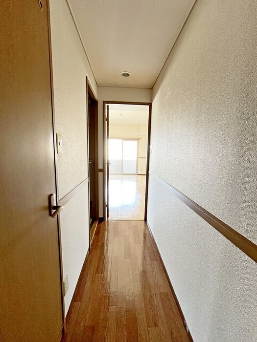 ロイヤルアニバーサリー楢町の物件内観写真