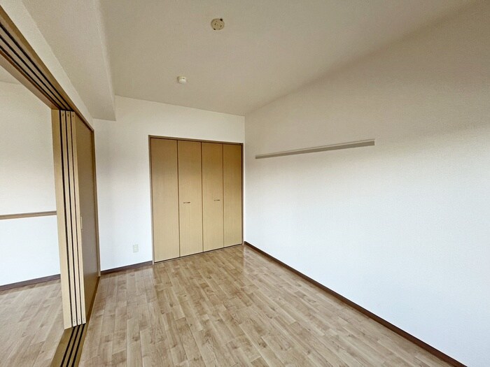 ロイヤルアニバーサリー楢町の物件内観写真