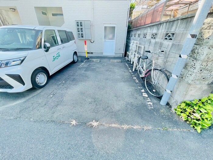 サンパーク黒澤の物件外観写真