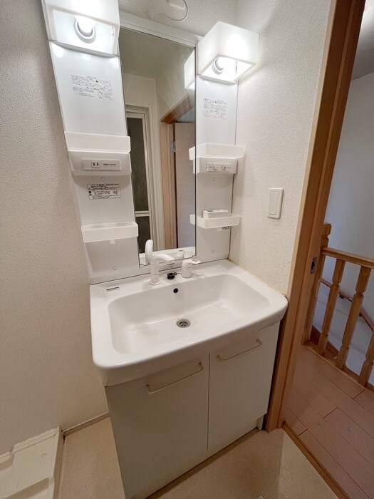 シャトレ菊ヶ岡Aの物件内観写真