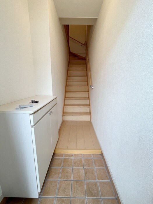 シャトレ菊ヶ岡Aの物件内観写真