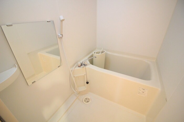 ｱﾌｫﾘｽﾃ-ｼｮﾝ新田東 ｳｴｽﾄの物件内観写真