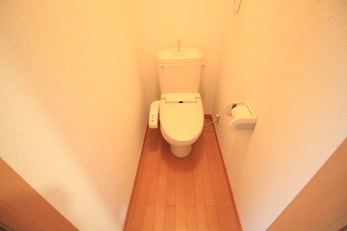 ｱﾌｫﾘｽﾃ-ｼｮﾝ新田東 ｳｴｽﾄの物件内観写真