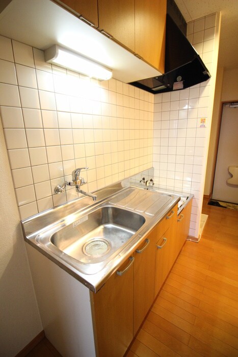 ｱﾌｫﾘｽﾃ-ｼｮﾝ新田東 ｳｴｽﾄの物件内観写真