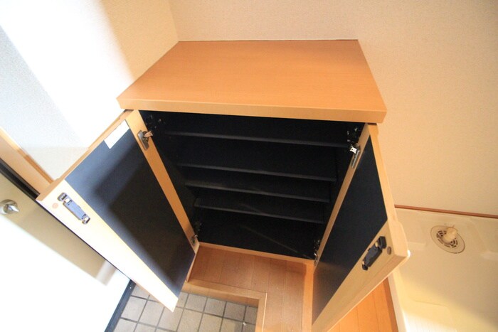 ｱﾌｫﾘｽﾃ-ｼｮﾝ新田東 ｳｴｽﾄの物件内観写真