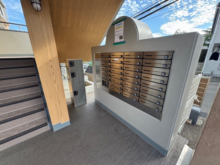 メゾンドール貴富称の物件外観写真