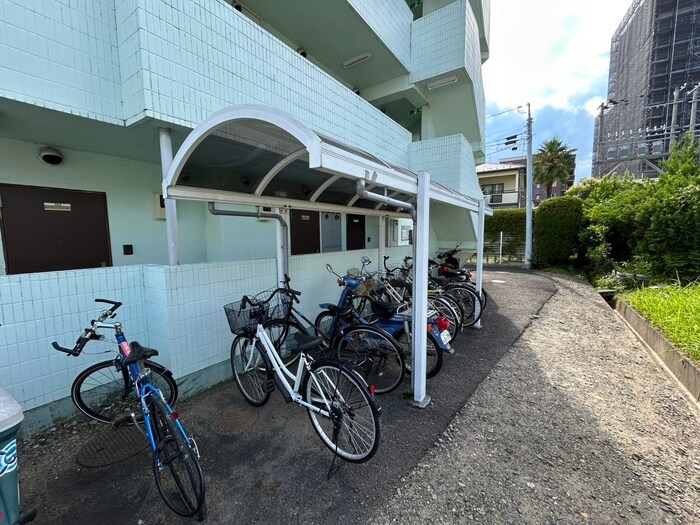 シャイニングプラザ佐竹の物件外観写真