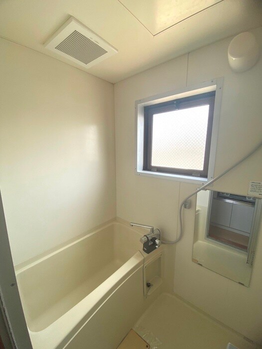 シャイニングプラザ佐竹の物件内観写真