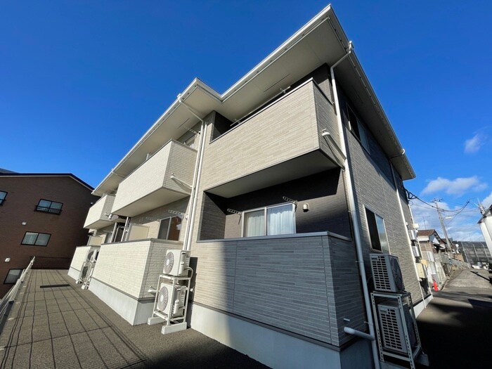 フォレスト楓の物件外観写真