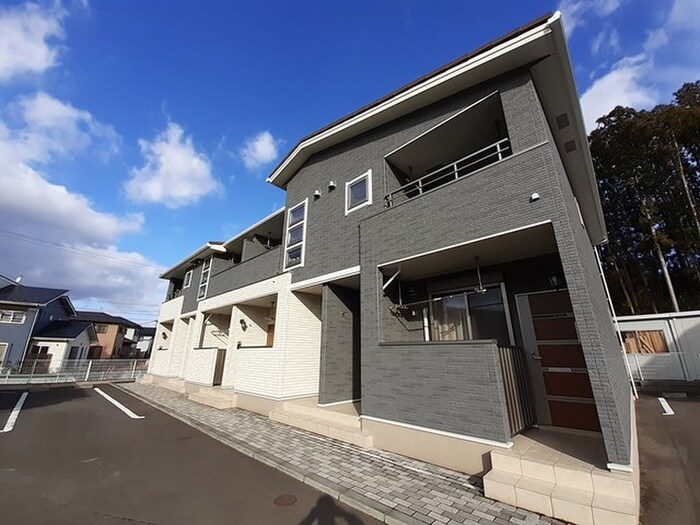 アリエールVの物件外観写真