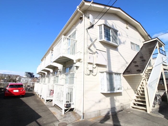 第一コ－ポナバタの物件外観写真