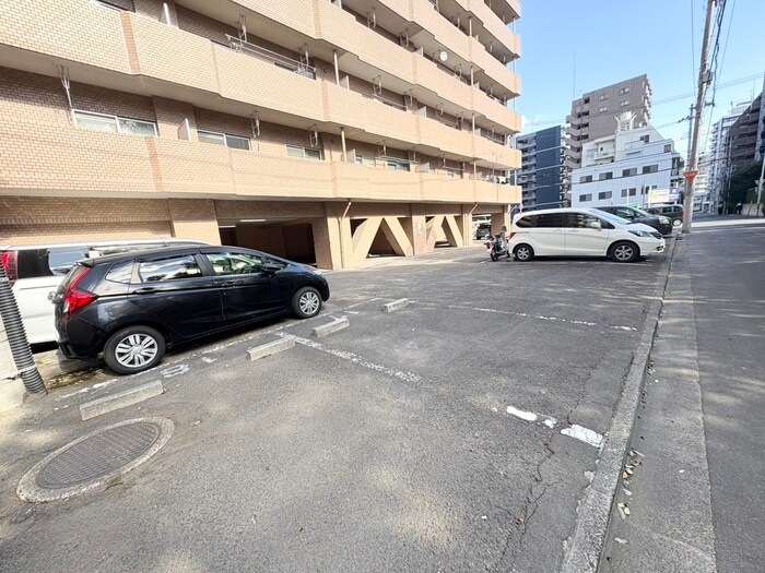 パークハイツ東口の物件外観写真