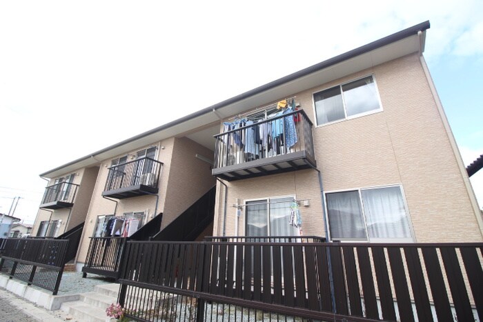 メリディアンαの物件外観写真