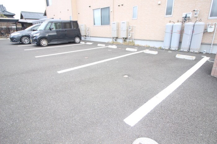 メリディアンαの物件外観写真