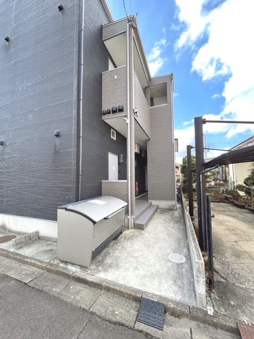 Le　Courageの物件外観写真