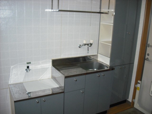 リトルシャトー荒巻の物件内観写真