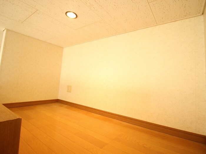 リトルシャトー荒巻の物件内観写真