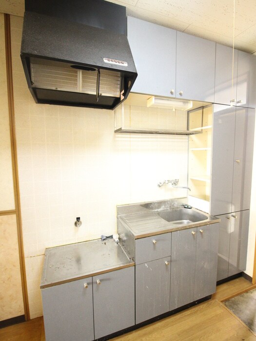 リトルシャトー荒巻の物件内観写真