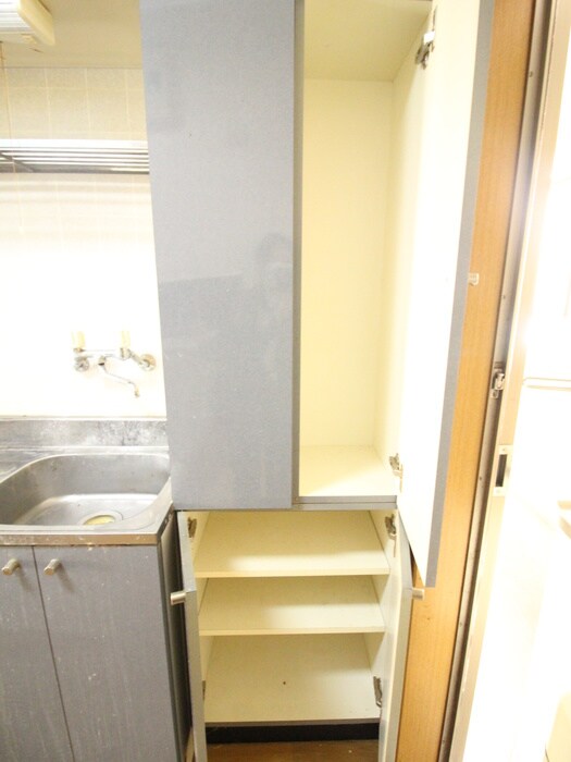 リトルシャトー荒巻の物件内観写真