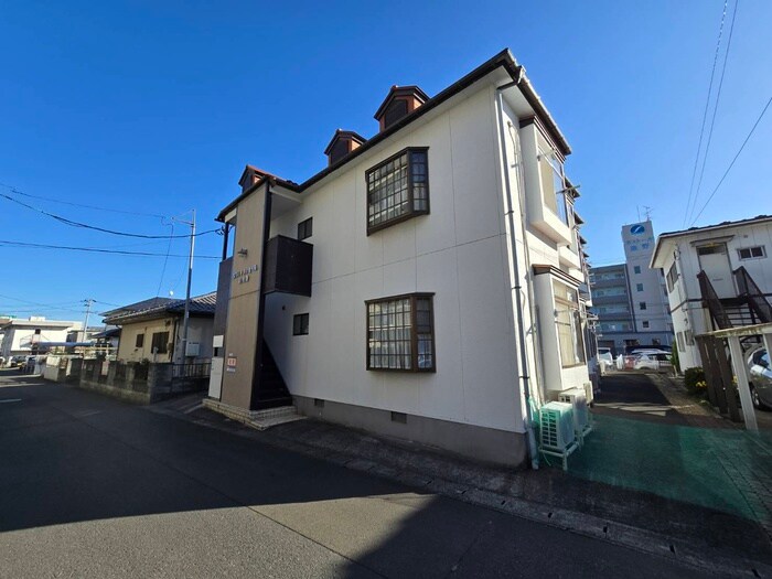 ホワイトファミール長町南の物件外観写真