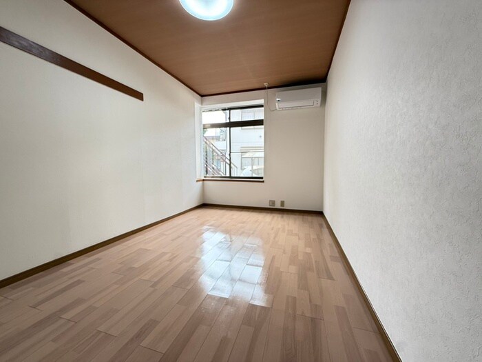 ホワイトファミール長町南の物件内観写真