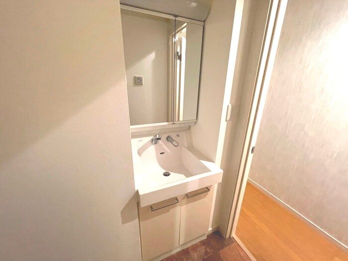 メゾンエスポワール成田町の物件内観写真