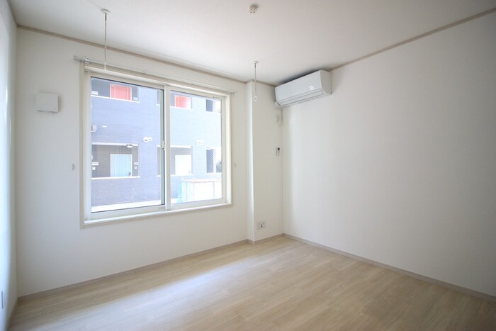 プラッツ南仙台Ⅰの物件内観写真