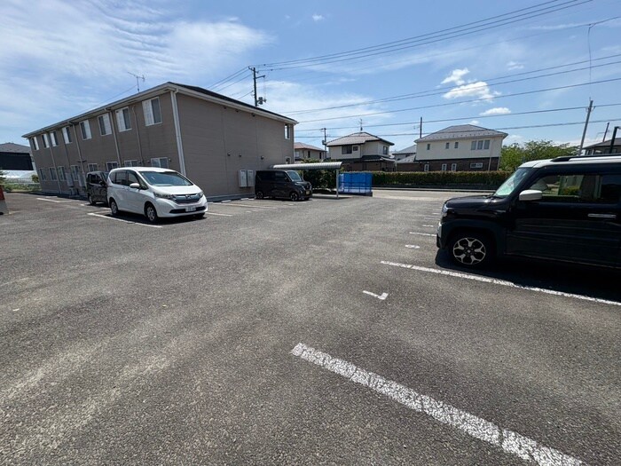 マルベリーズ弐番館の物件外観写真