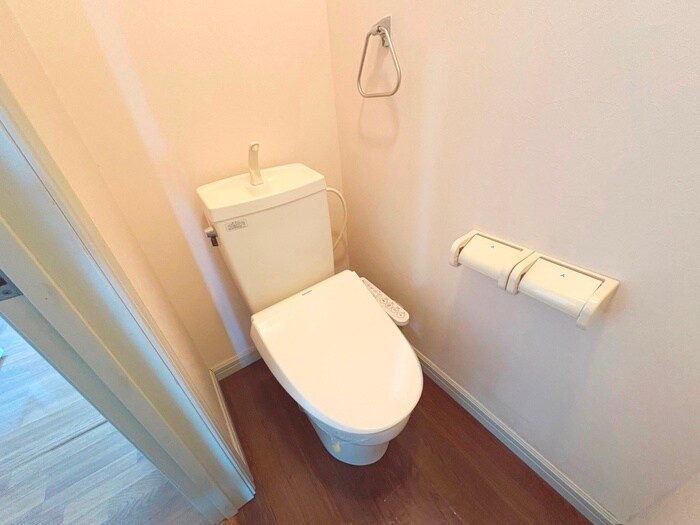 マルベリーズ弐番館の物件内観写真