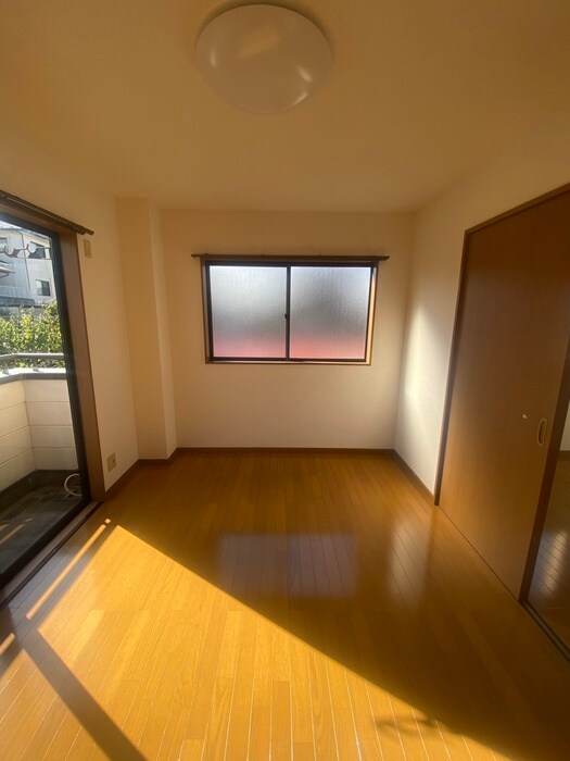 ステージ遊の物件内観写真