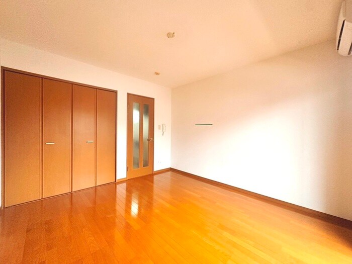 ｳﾞｨﾗ･ﾎﾞﾇｰﾙの物件内観写真