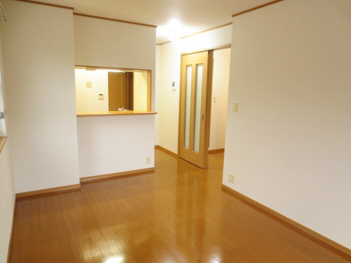 ホープヒルズ3番館の物件内観写真