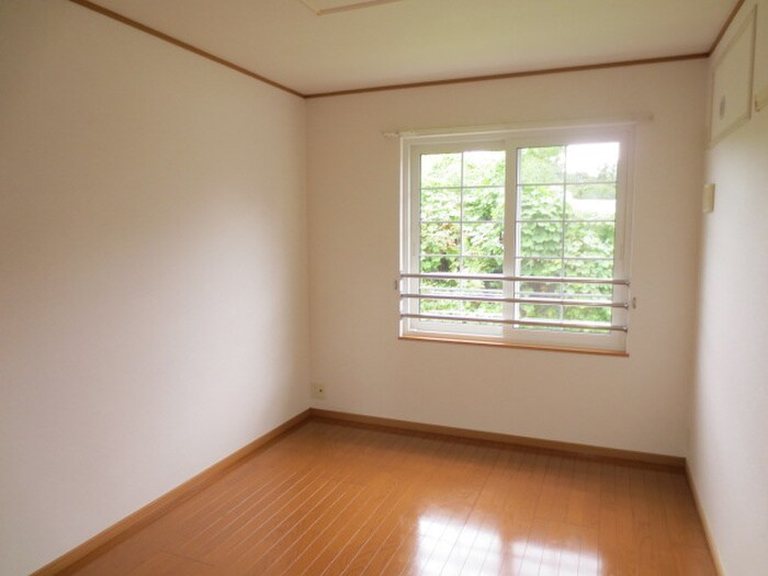 ホープヒルズ3番館の物件内観写真