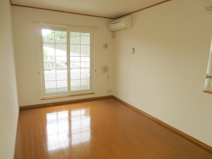 ホープヒルズ3番館の物件内観写真