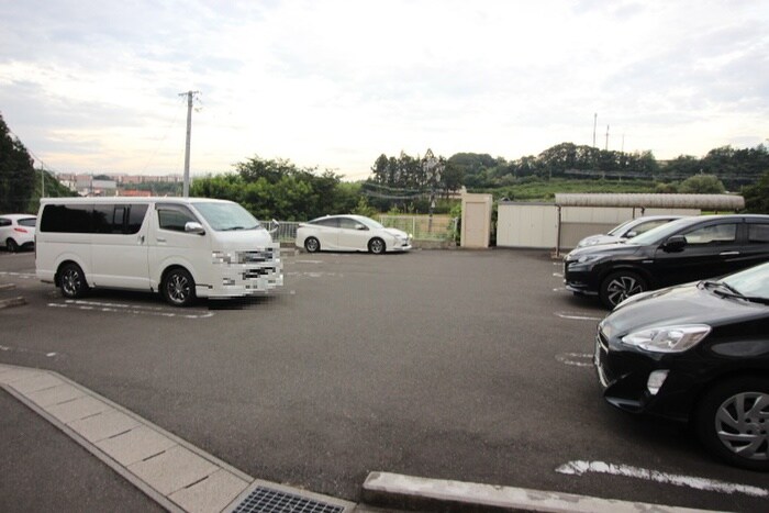 ホープヒルズ2番館の物件外観写真