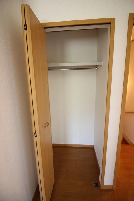 ホープヒルズ2番館の物件内観写真