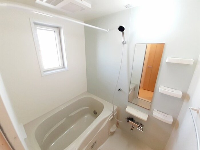 コンフォート　アライブⅡの物件内観写真