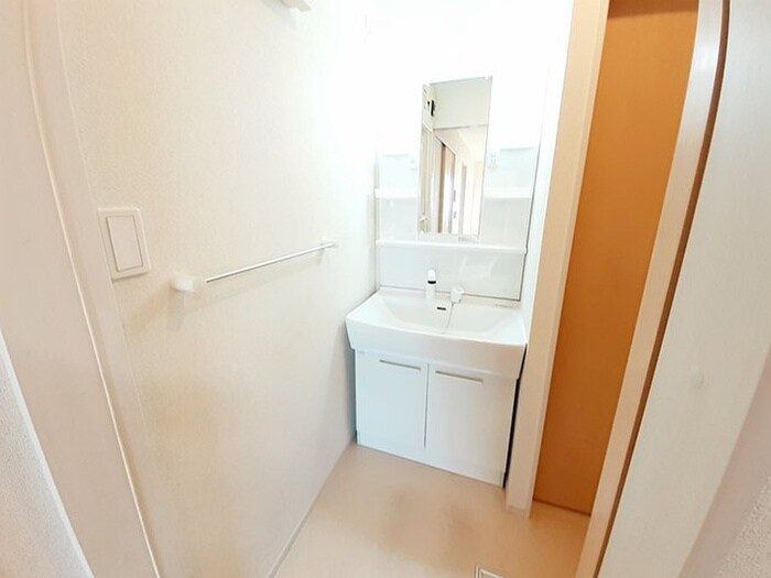 コンフォート　アライブⅡの物件内観写真