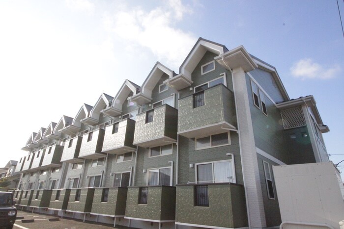 ｱﾌｫﾘｵｽﾃｰｼｮﾝﾉ-ｽ弐番館の物件外観写真