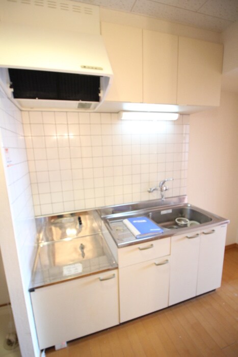 ｱﾌｫﾘｵｽﾃｰｼｮﾝﾉ-ｽ弐番館の物件内観写真