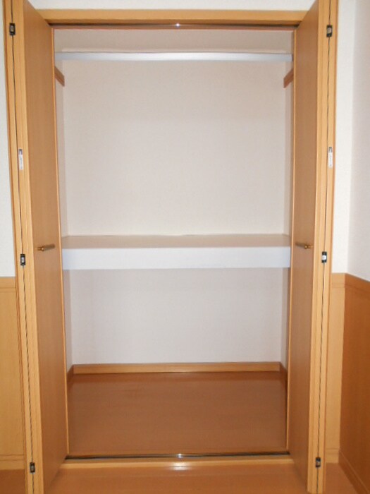 ｱﾌｫﾘｵｽﾃｰｼｮﾝﾉ-ｽ弐番館の物件内観写真