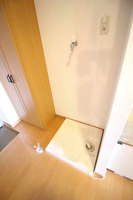 ｱﾌｫﾘｵｽﾃｰｼｮﾝﾉ-ｽ弐番館の物件内観写真