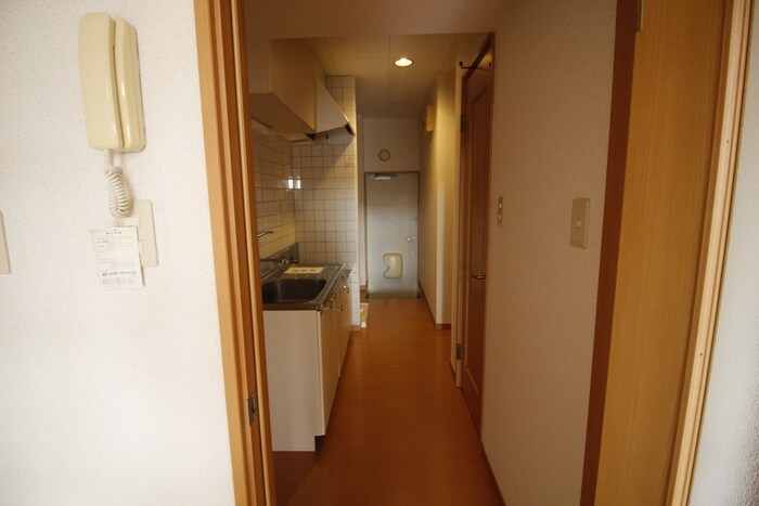 ｱﾌｫﾘｵｽﾃｰｼｮﾝﾉ-ｽ弐番館の物件内観写真