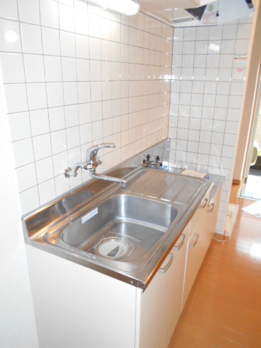 ｱﾌｫﾘｵｽﾃｰｼｮﾝﾉ-ｽ弐番館の物件内観写真