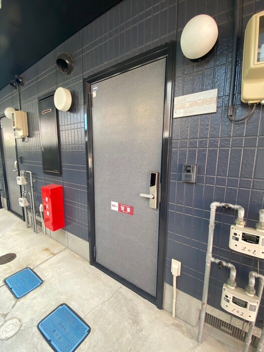 ブッシュ・クローバーの物件外観写真