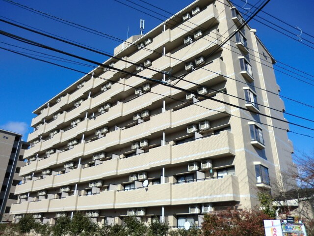 カヤバプラザＥ館の物件外観写真