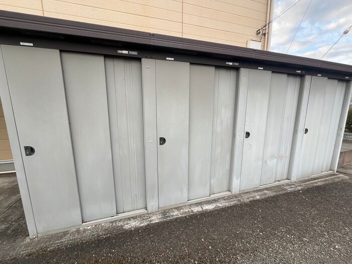 マルベリーズ参番館の物件外観写真